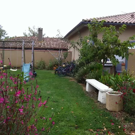 Gites De Madame Escazeaux Exterior photo